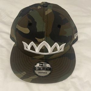 New era camo SnapBack